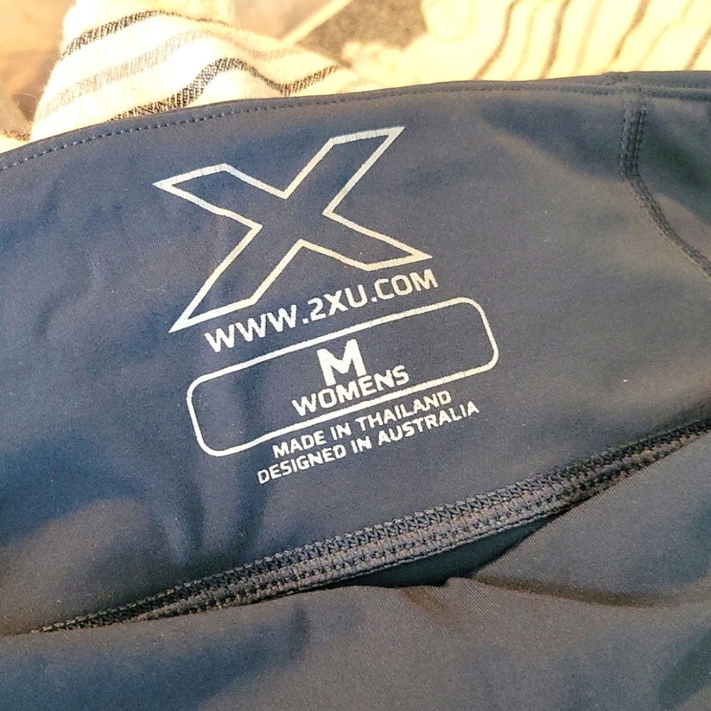 2xu fitness compression tights